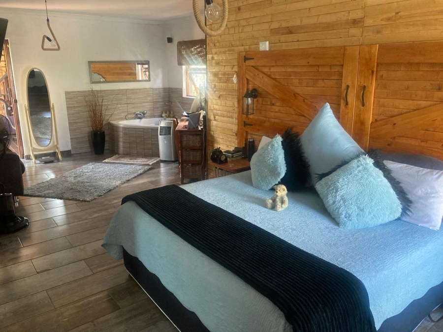 4 Bedroom Property for Sale in Lindhaven Gauteng