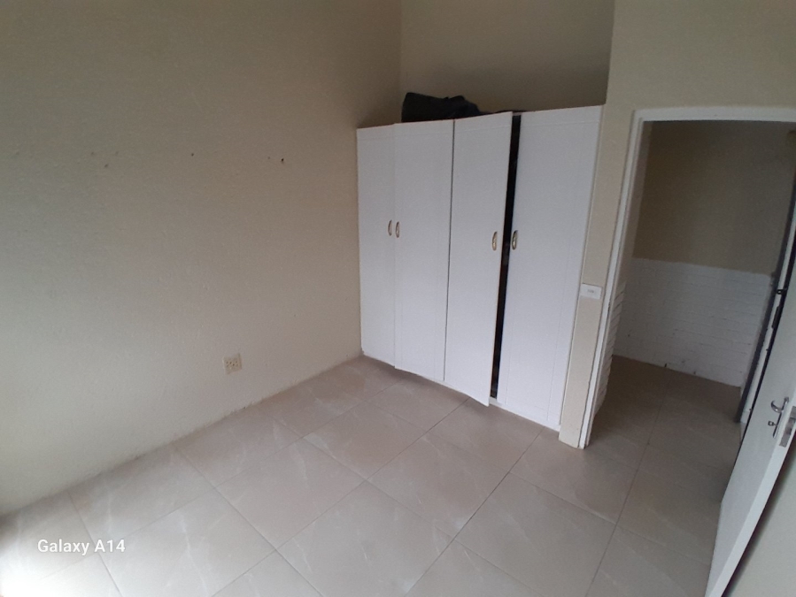 5 Bedroom Property for Sale in Sunair Park Gauteng