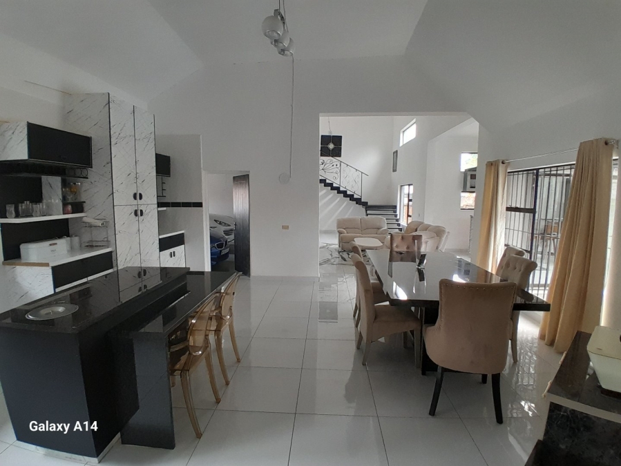 5 Bedroom Property for Sale in Sunair Park Gauteng