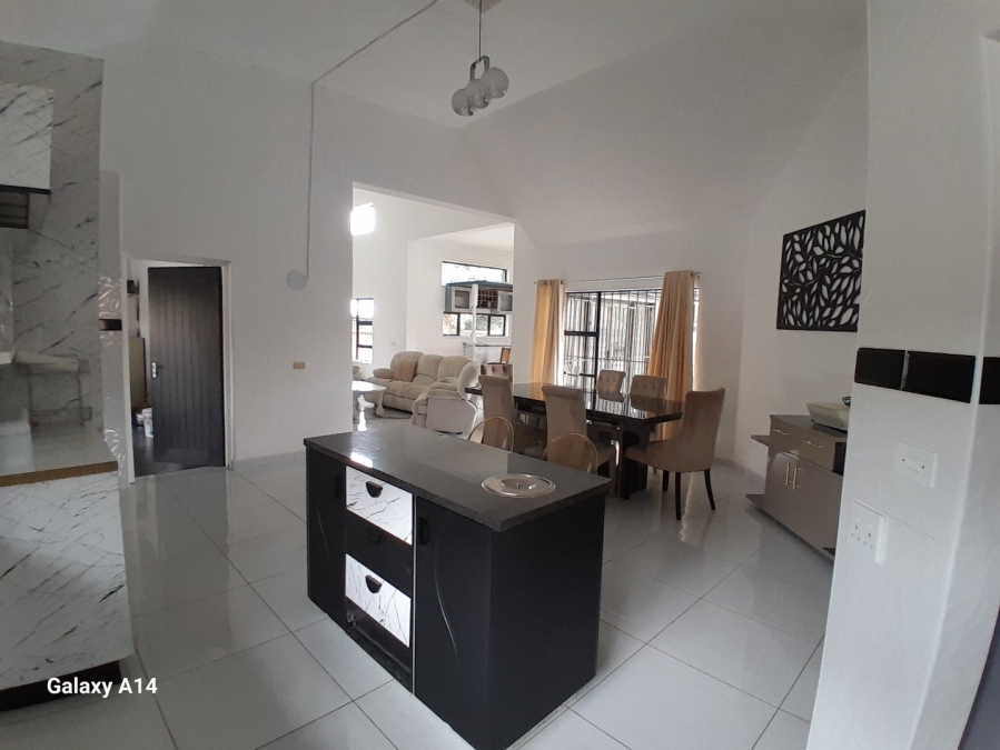 5 Bedroom Property for Sale in Sunair Park Gauteng