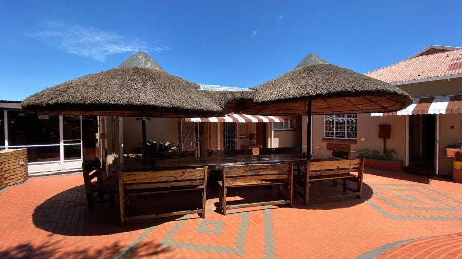 4 Bedroom Property for Sale in Carletonville Central Gauteng