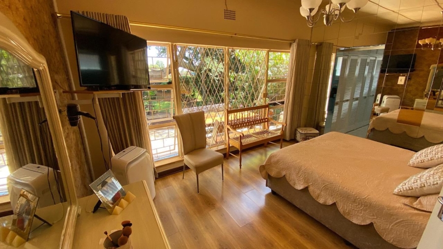 4 Bedroom Property for Sale in Carletonville Central Gauteng