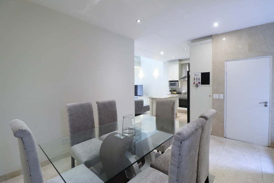 2 Bedroom Property for Sale in Bryanston Gauteng