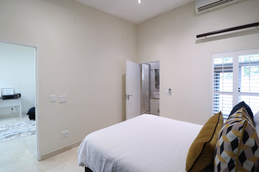 2 Bedroom Property for Sale in Bryanston Gauteng