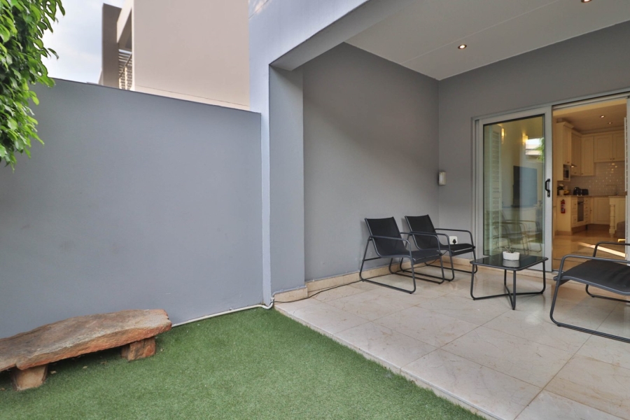 2 Bedroom Property for Sale in Bryanston Gauteng