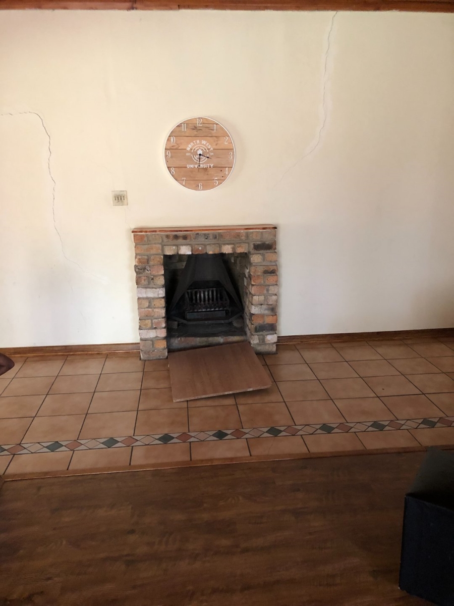 Commercial Property for Sale in Rosashof Gauteng