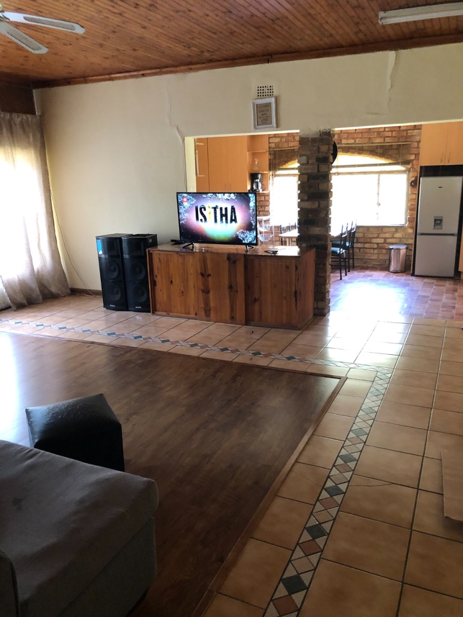 Commercial Property for Sale in Rosashof Gauteng