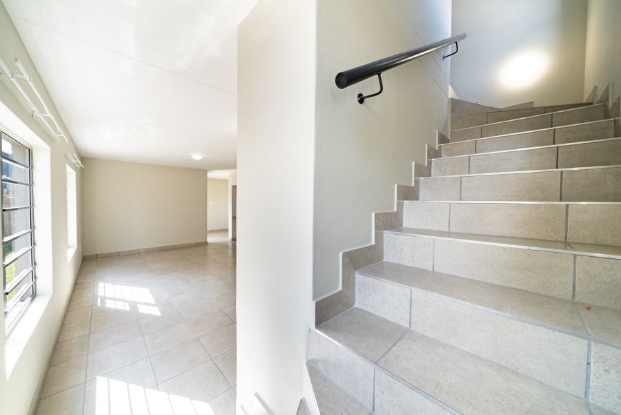 To Let 4 Bedroom Property for Rent in Parkdene Gauteng