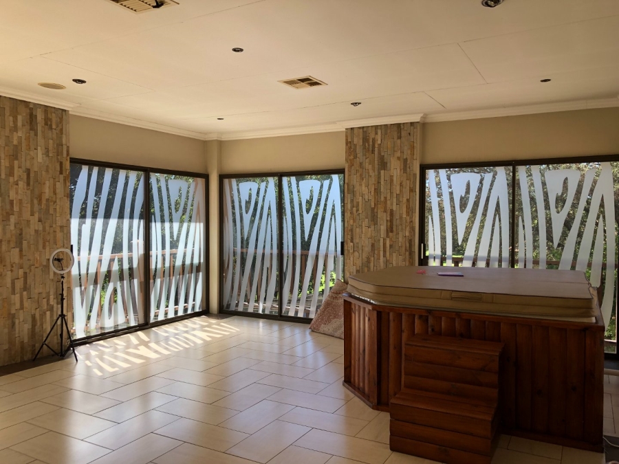 4 Bedroom Property for Sale in Fleurdal Gauteng