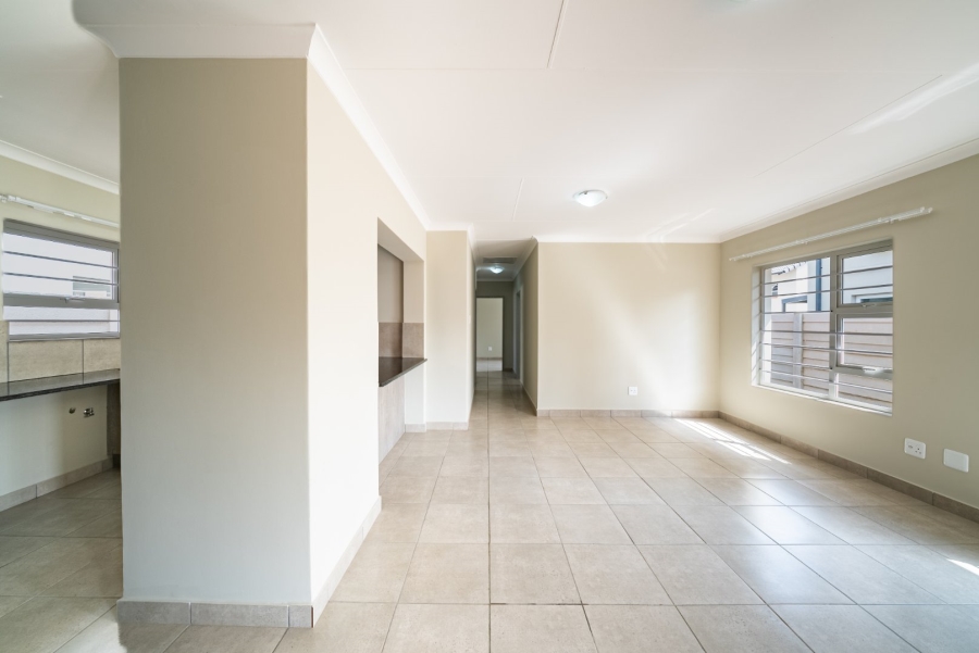 To Let 3 Bedroom Property for Rent in Parkdene Gauteng