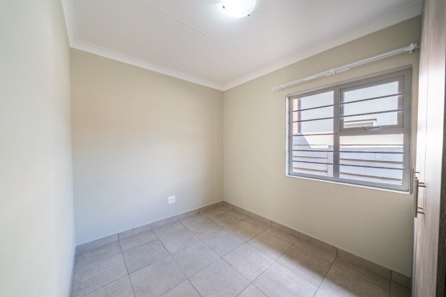 To Let 3 Bedroom Property for Rent in Parkdene Gauteng