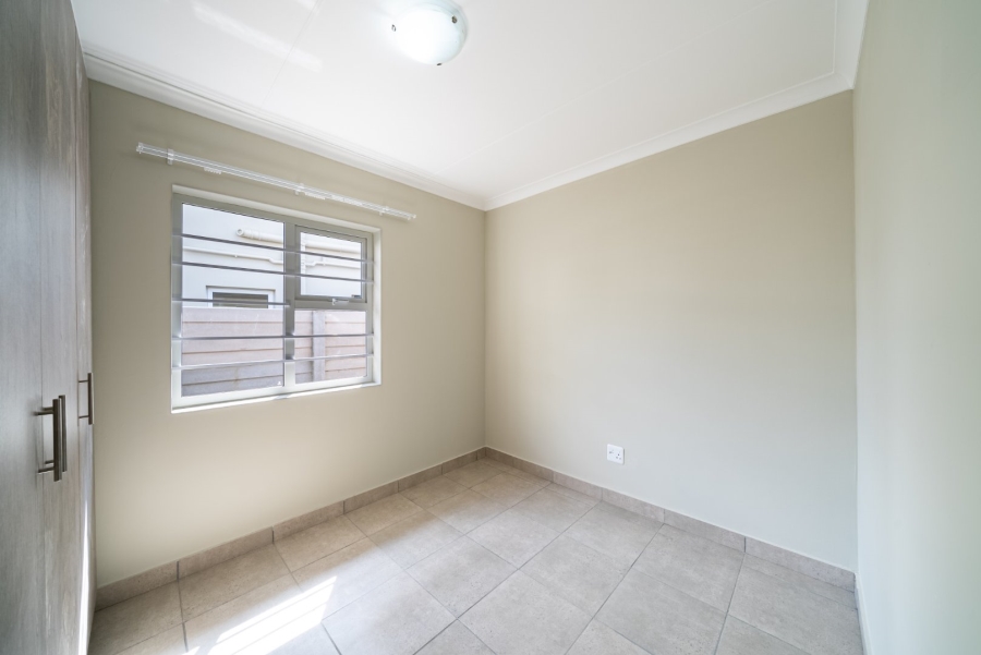 To Let 3 Bedroom Property for Rent in Parkdene Gauteng