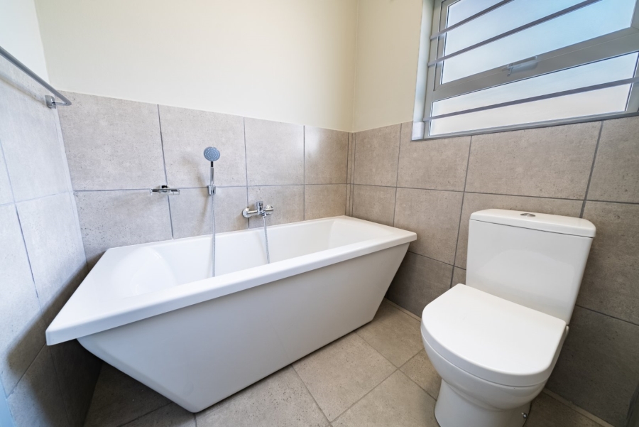 To Let 3 Bedroom Property for Rent in Parkdene Gauteng