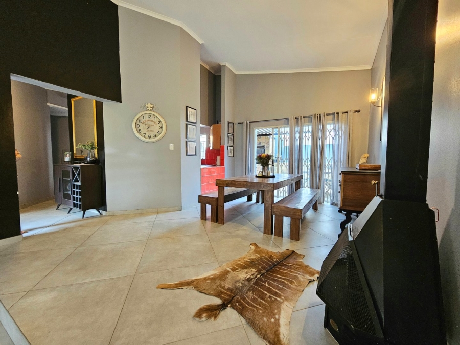 To Let 3 Bedroom Property for Rent in Moreleta Park Gauteng