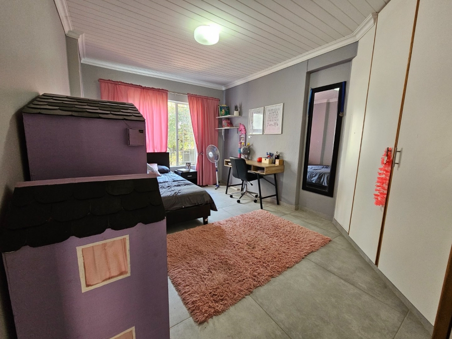 To Let 3 Bedroom Property for Rent in Moreleta Park Gauteng