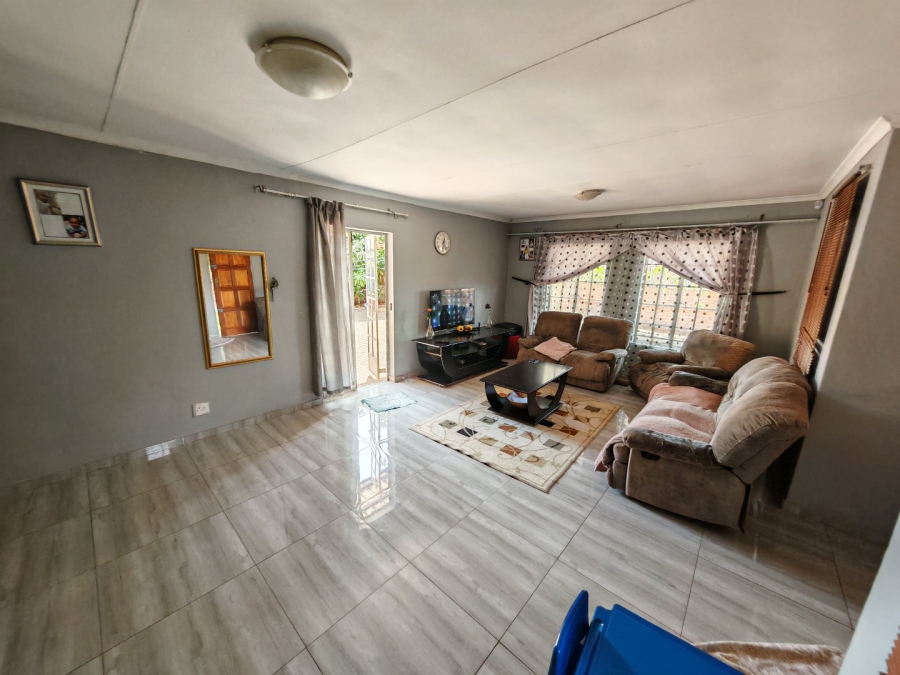 3 Bedroom Property for Sale in Amandasig Gauteng