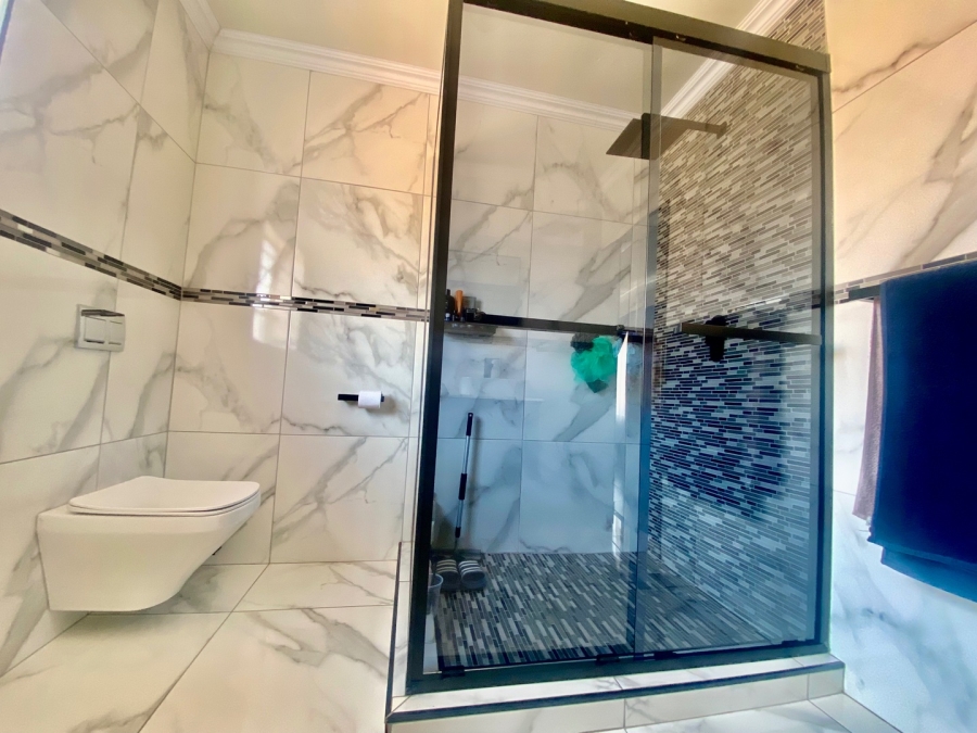 To Let 4 Bedroom Property for Rent in Sunward Park Gauteng