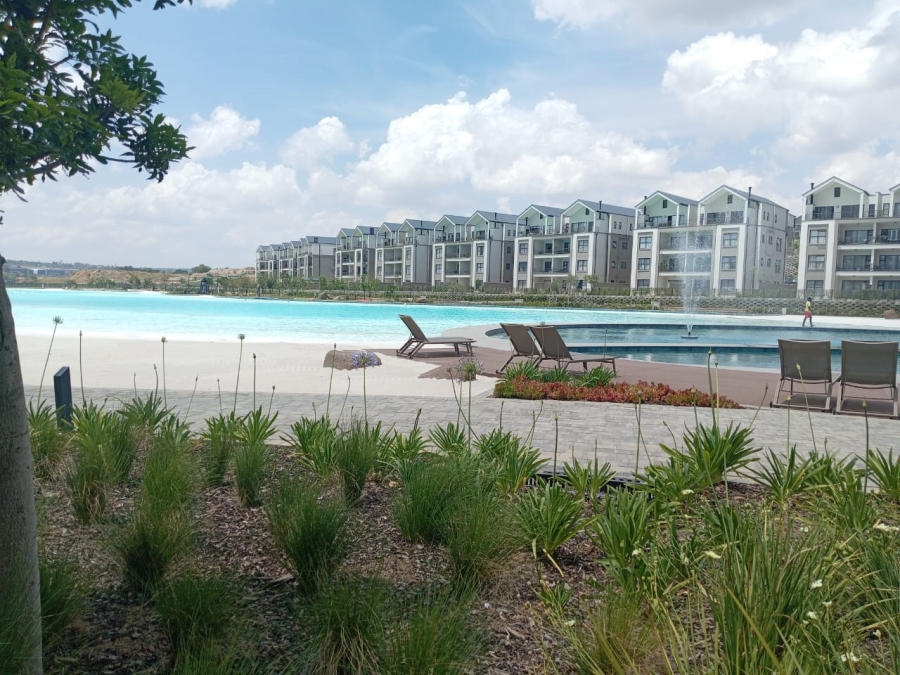 To Let 2 Bedroom Property for Rent in Waterfall Gauteng