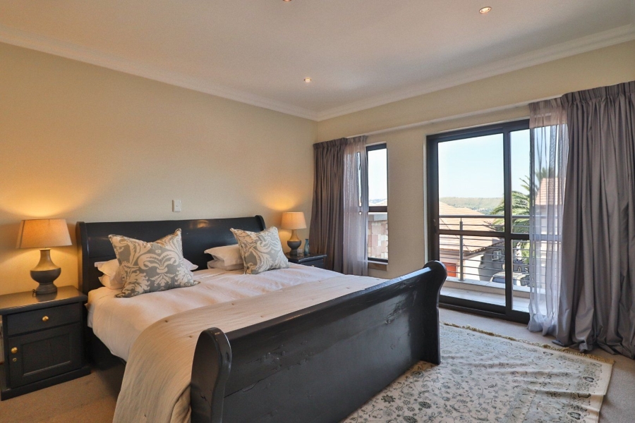 To Let 4 Bedroom Property for Rent in Bedfordview Gauteng