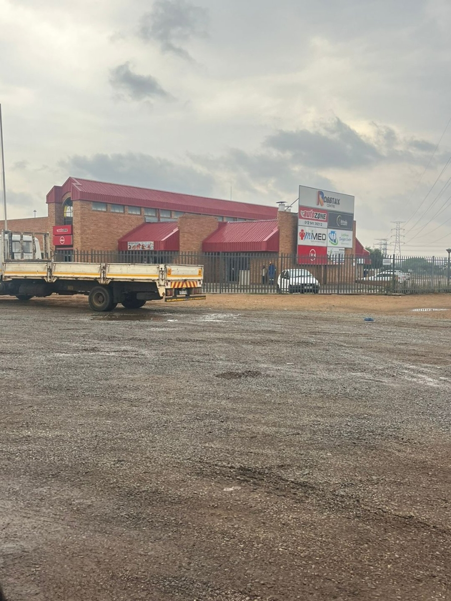 To Let commercial Property for Rent in Rosslyn Gauteng