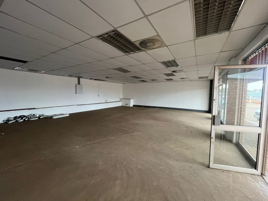 To Let commercial Property for Rent in Rosslyn Gauteng