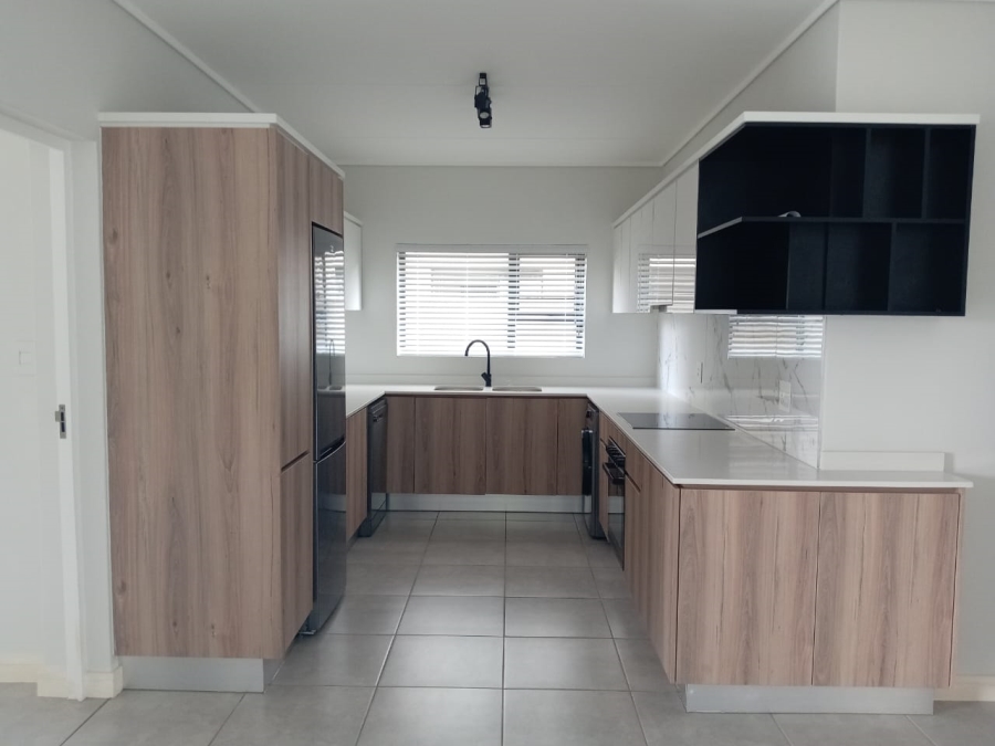 3 Bedroom Property for Sale in Waterfall Gauteng