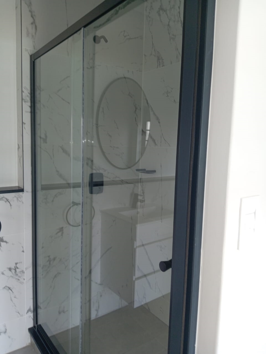 3 Bedroom Property for Sale in Waterfall Gauteng