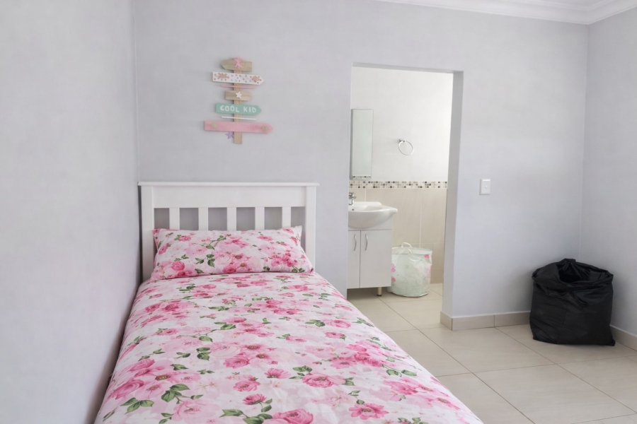 To Let 3 Bedroom Property for Rent in Beyers Park Gauteng