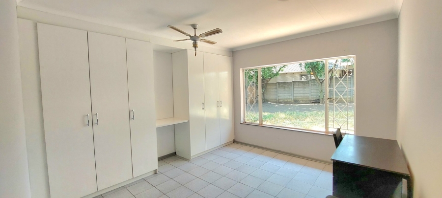 4 Bedroom Property for Sale in Croydon Gauteng