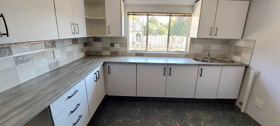4 Bedroom Property for Sale in Croydon Gauteng
