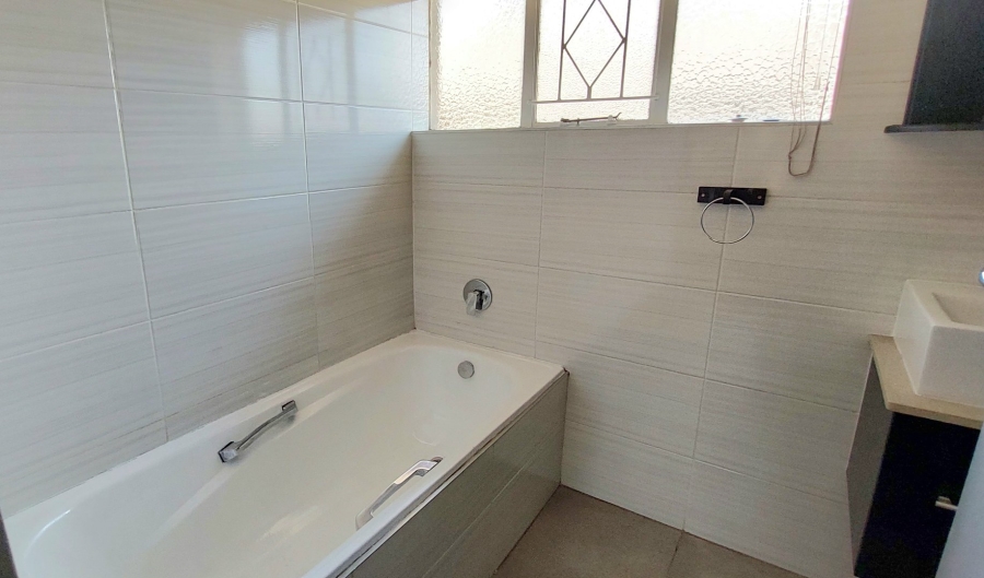 4 Bedroom Property for Sale in Croydon Gauteng