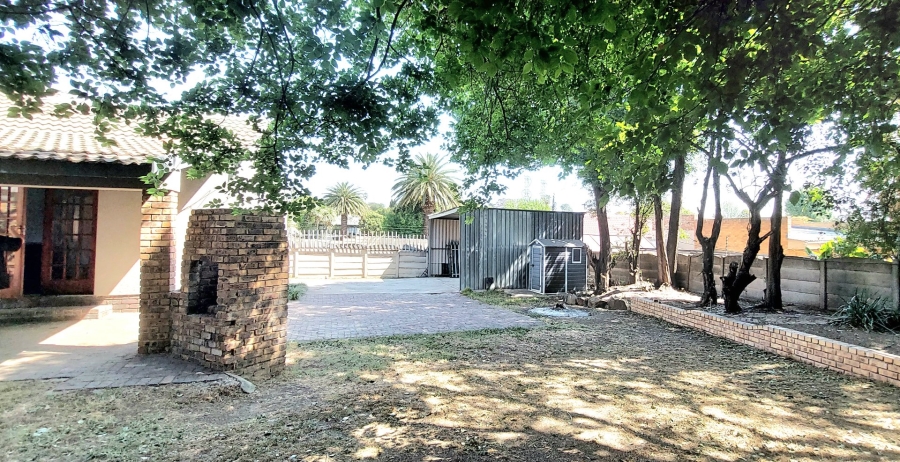4 Bedroom Property for Sale in Croydon Gauteng