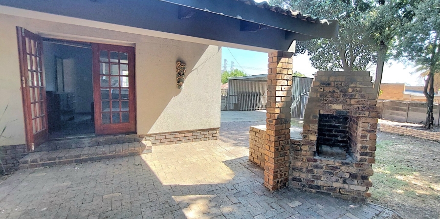 4 Bedroom Property for Sale in Croydon Gauteng