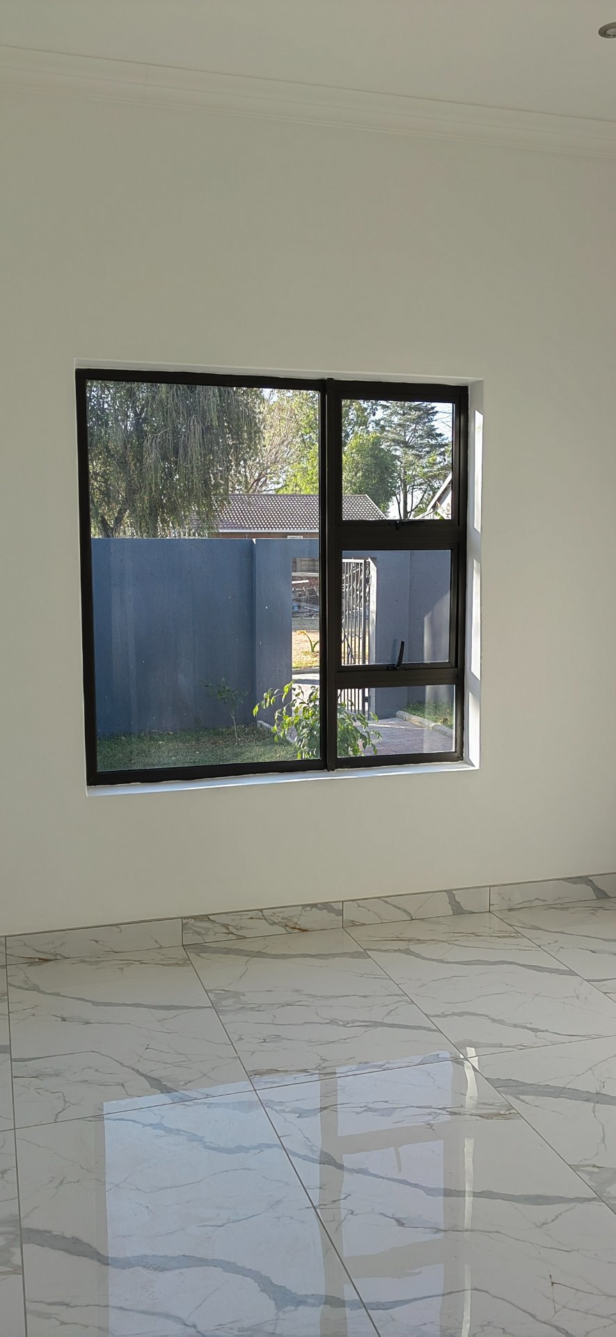 To Let 3 Bedroom Property for Rent in Fourways Gauteng