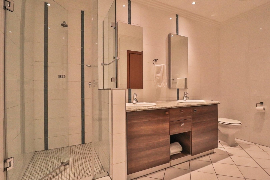 To Let 2 Bedroom Property for Rent in Bedfordview Gauteng