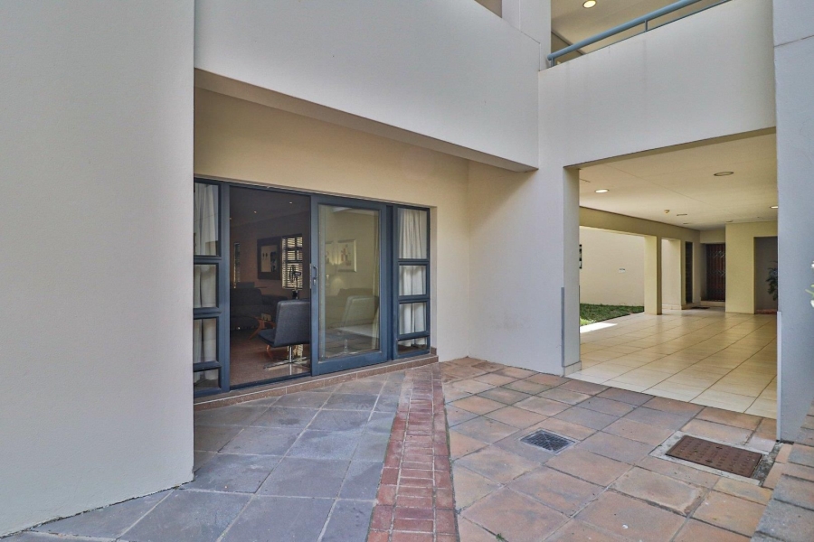 To Let 2 Bedroom Property for Rent in Bedfordview Gauteng