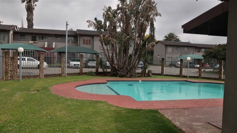 To Let 3 Bedroom Property for Rent in Benoni Central Gauteng