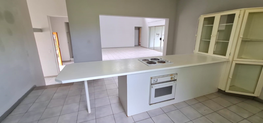 Commercial Property for Sale in Boekenhoutskloof and surround Gauteng