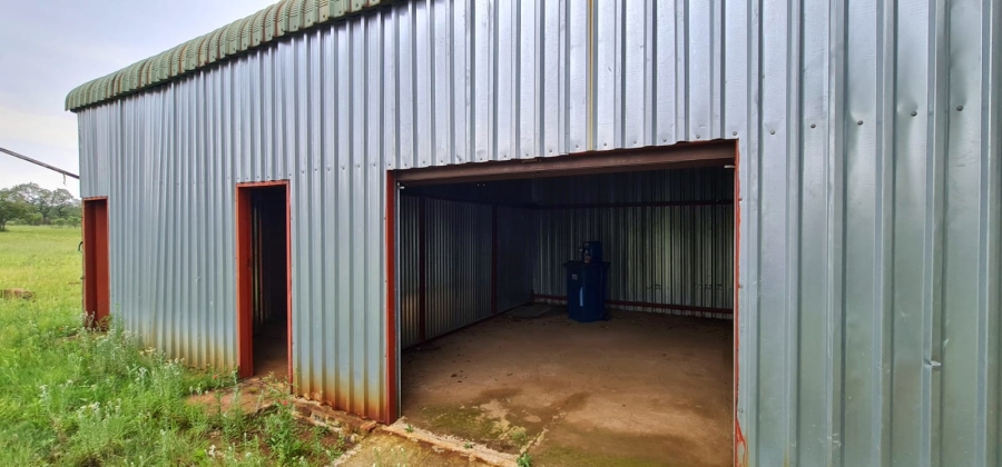 Commercial Property for Sale in Boekenhoutskloof and surround Gauteng