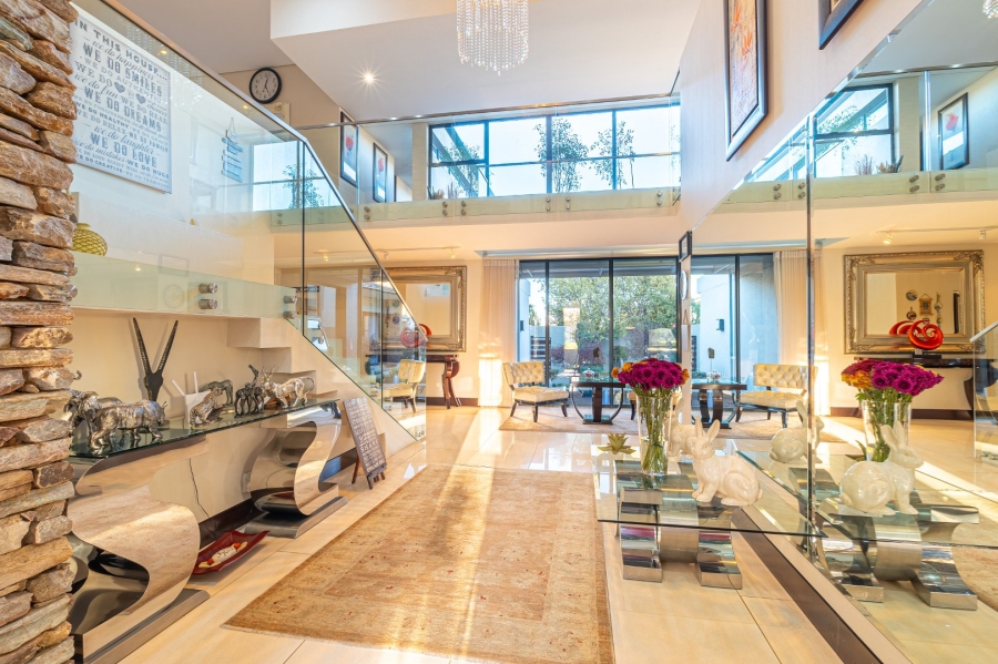 5 Bedroom Property for Sale in Paradiso Gauteng