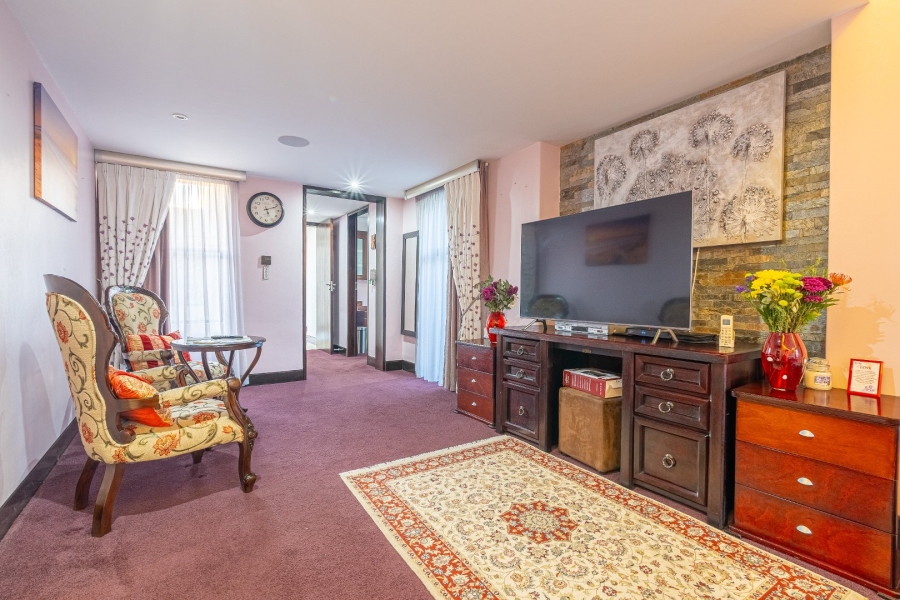 5 Bedroom Property for Sale in Paradiso Gauteng