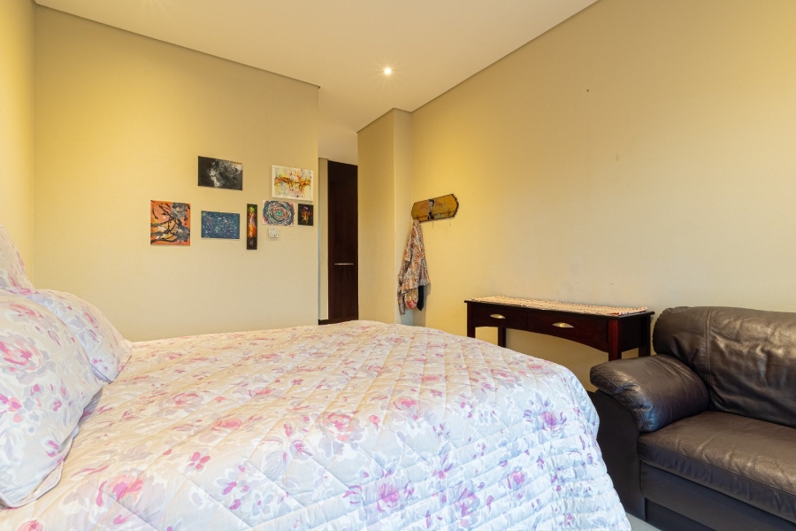 5 Bedroom Property for Sale in Paradiso Gauteng