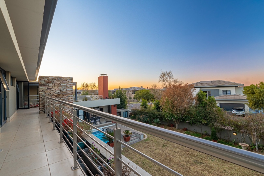 5 Bedroom Property for Sale in Paradiso Gauteng