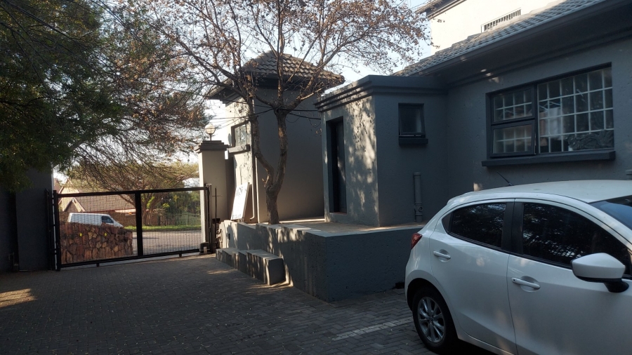 Commercial Property for Sale in Moreleta Park Gauteng