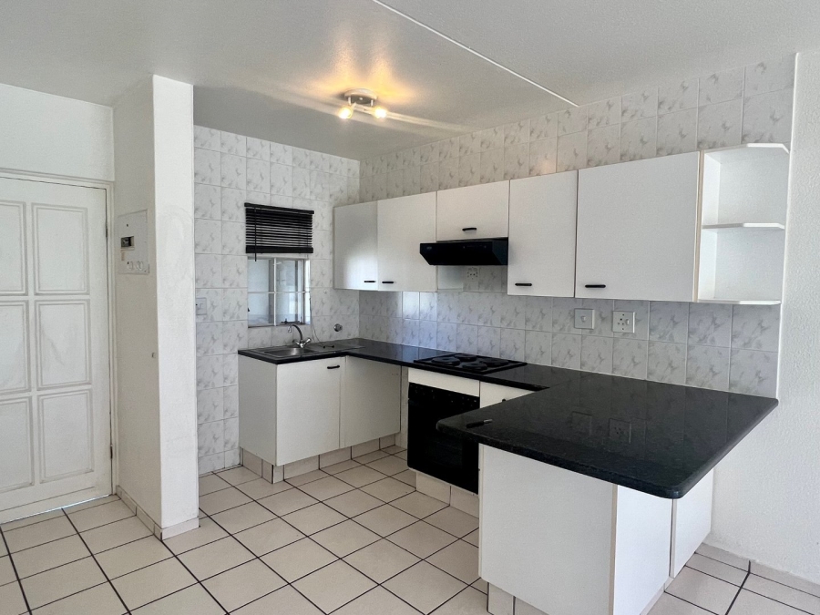 2 Bedroom Property for Sale in Oakdene Gauteng