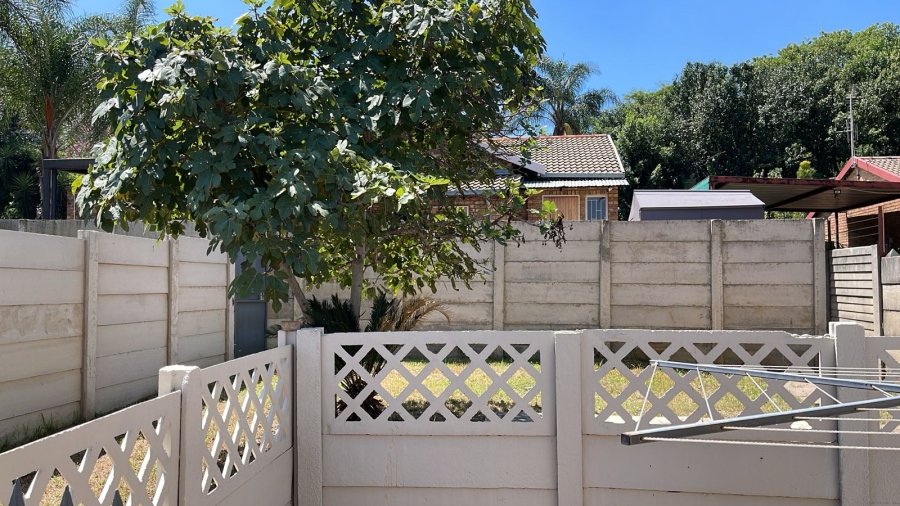 To Let 1 Bedroom Property for Rent in Mountain View Gauteng