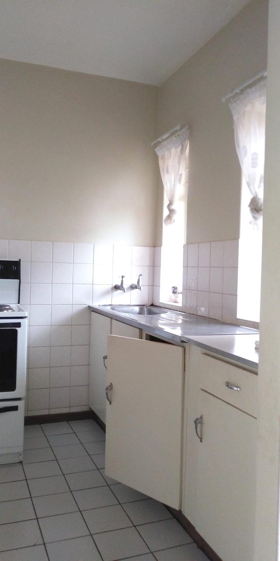 1 Bedroom Property for Sale in Pretoria Gauteng
