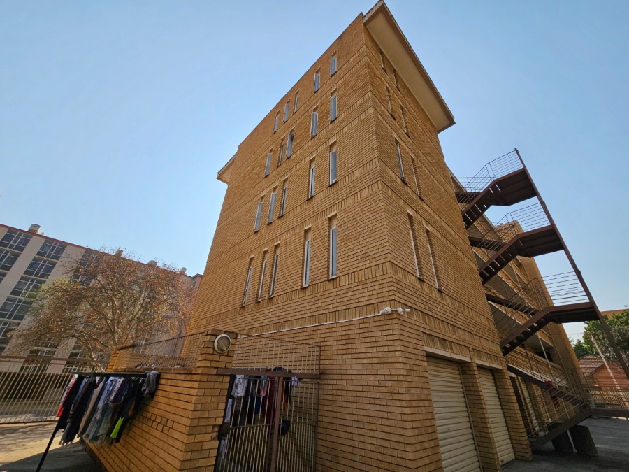 1 Bedroom Property for Sale in Pretoria Gauteng