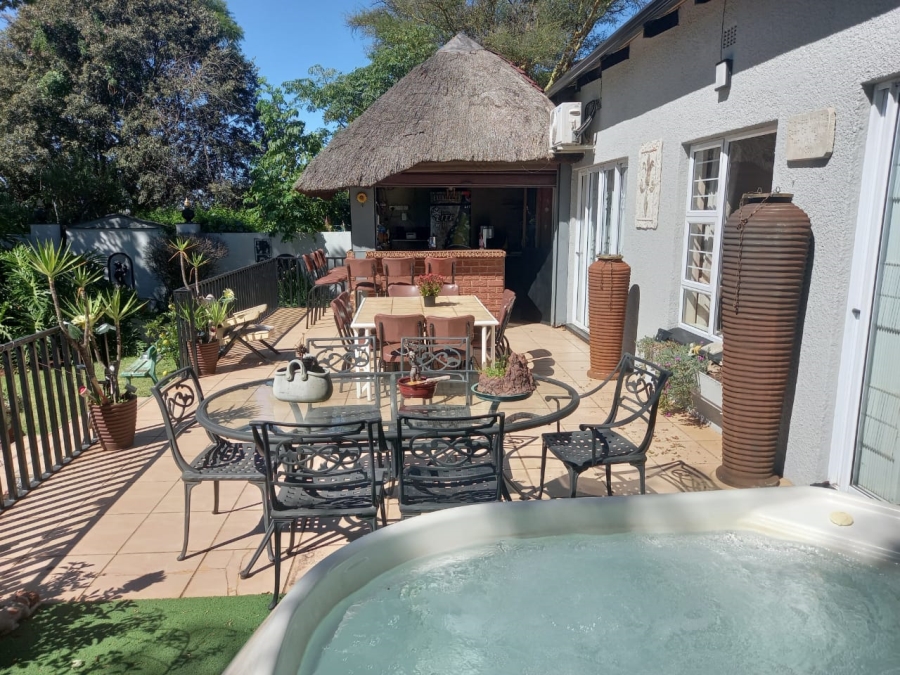 4 Bedroom Property for Sale in Kensington Gauteng