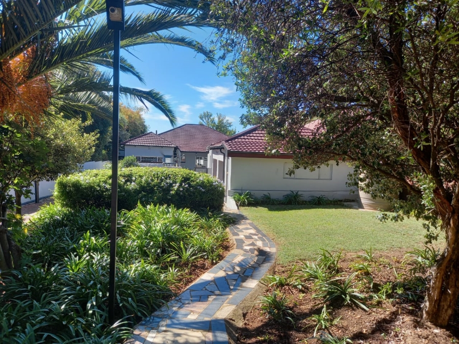 4 Bedroom Property for Sale in Kensington Gauteng